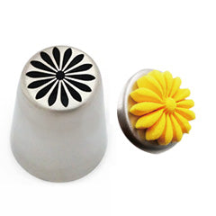 Large Russian Piping Tip L23 Flower