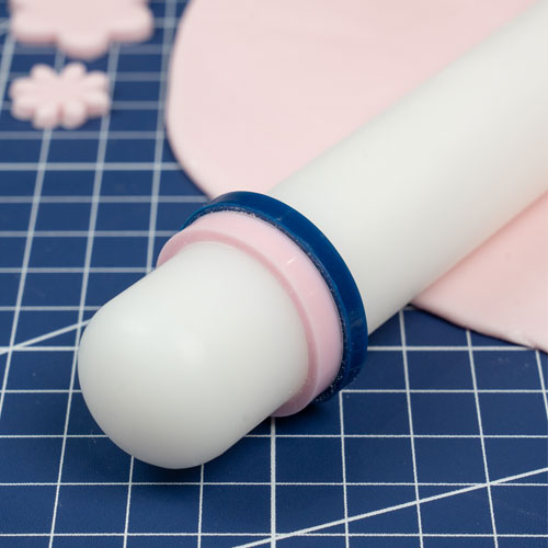 Loyal Rolling Pin with Guides 23cm