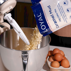 Loyal Cake Mix Caramel Mud (1kg)