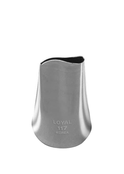 Loyal Medium Piping Tip Petal 117