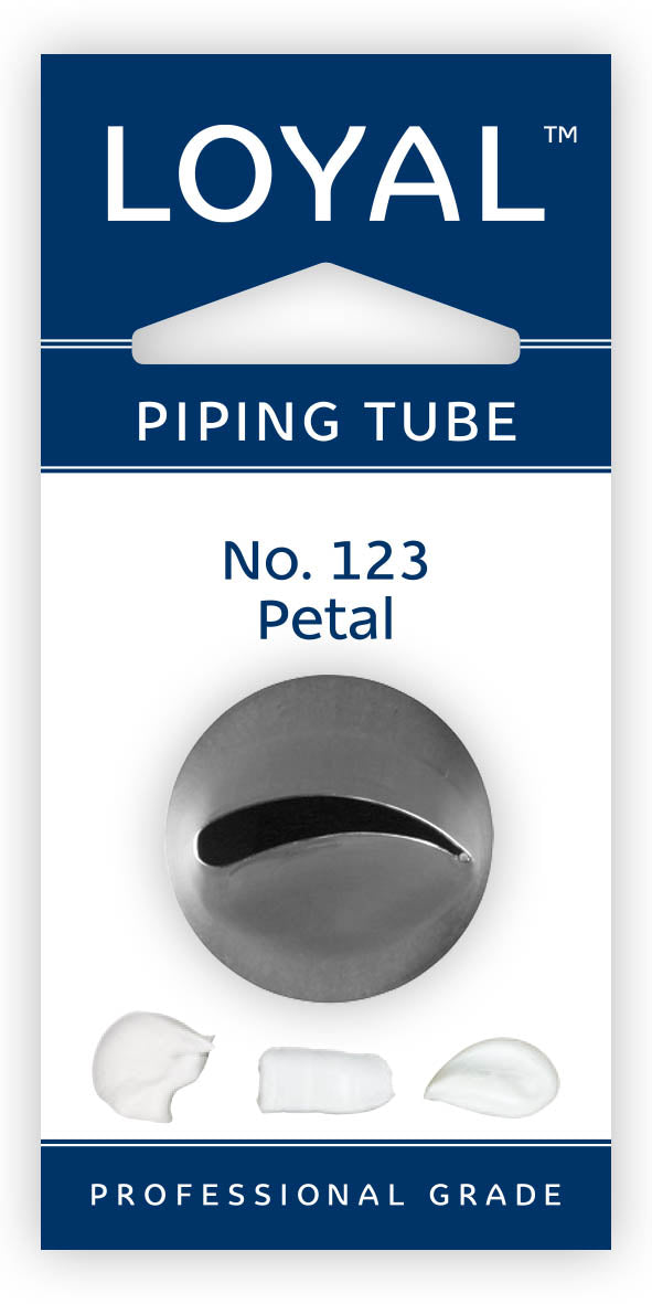 Loyal Medium Piping Tip Petal 123