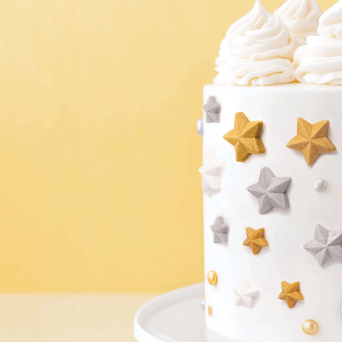 SPRINKS Icing Decorations - SHIMMER STARS (9 pieces) Edible Toppers