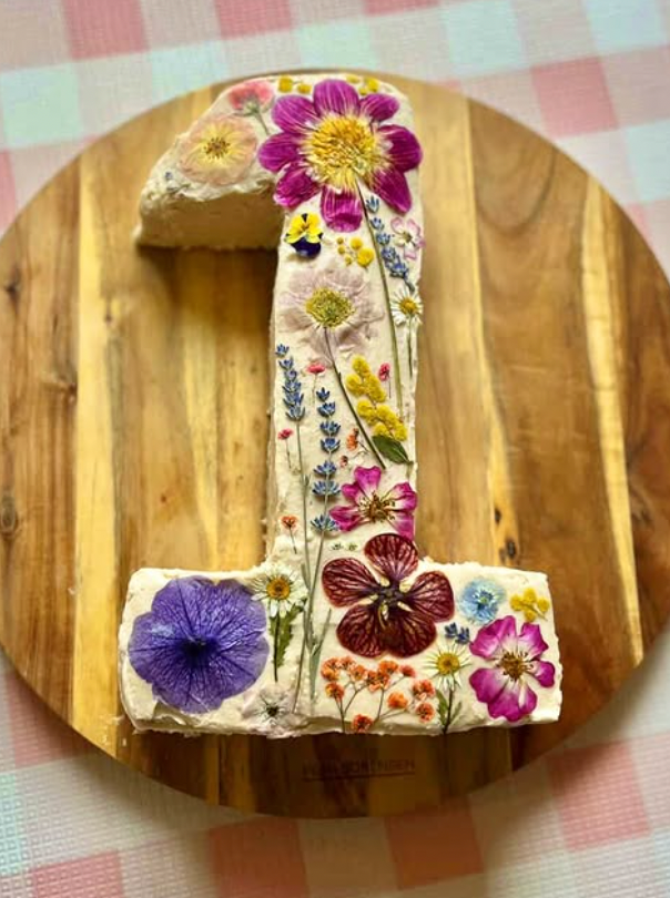 Dried Edible Pressed Flower A5 Card - Cookie Cupcake Mix