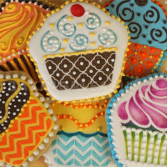 Cupcake Cutter & Stencil Set