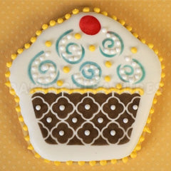 Cupcake Cutter & Stencil Set