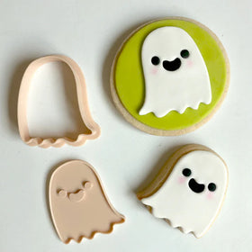 Ghost Cutter & Embosser Set (Little Biskut)