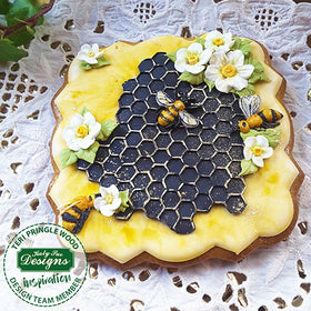 Katy Sue Continuous Honeycomb and Bees Silicone Mould