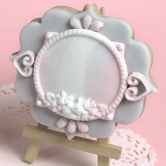 Katy Sue Petite Fleur Circle Plaque Silicone Mould