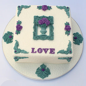 Katy Sue Rococo Corners & Crest Silicone Mould