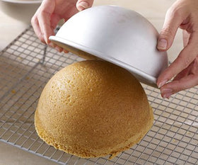 Mondo Hemisphere Cake Pan Tin