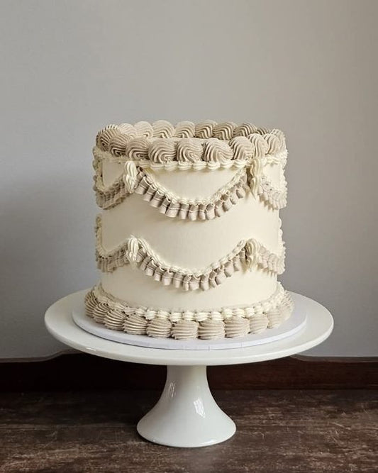Vintage & Ruffle Cake Class. Saturday 19 September 2026