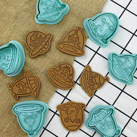 Space Alien Cookie Cutter Embosser 6pcs