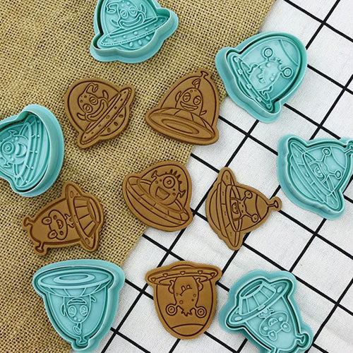 Space Alien Cookie Cutter Embosser 6pcs