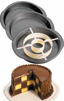 Wilton Checkerboard Cake 4 pcs Set