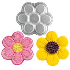 Wilton Dancing Daisy Novelty Cake Pan/Tin